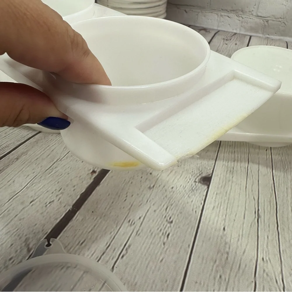 Tupperware good preowned